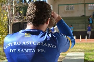 Taller de bolos: conectando a los alumnos con la cultura asturiana